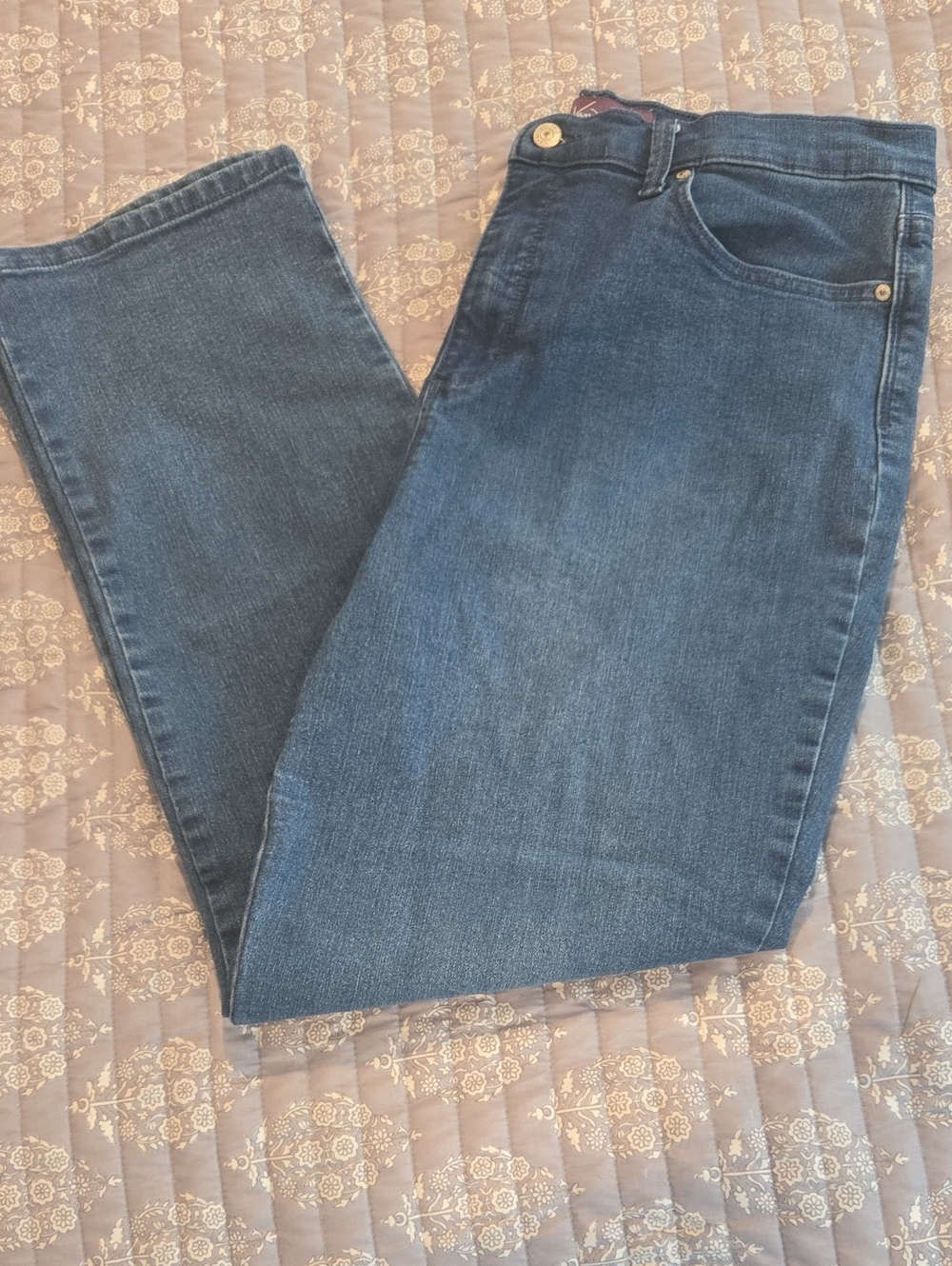 Gloria Vanderbilt Classic Indigo Straight-Leg Jeans